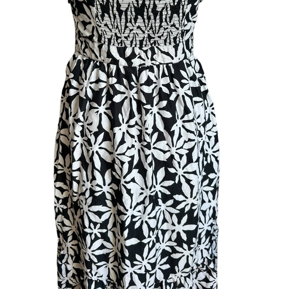 J.Crew Tie Front Cutout Smocked Back Dress Size 4 - Picture 10 of 17